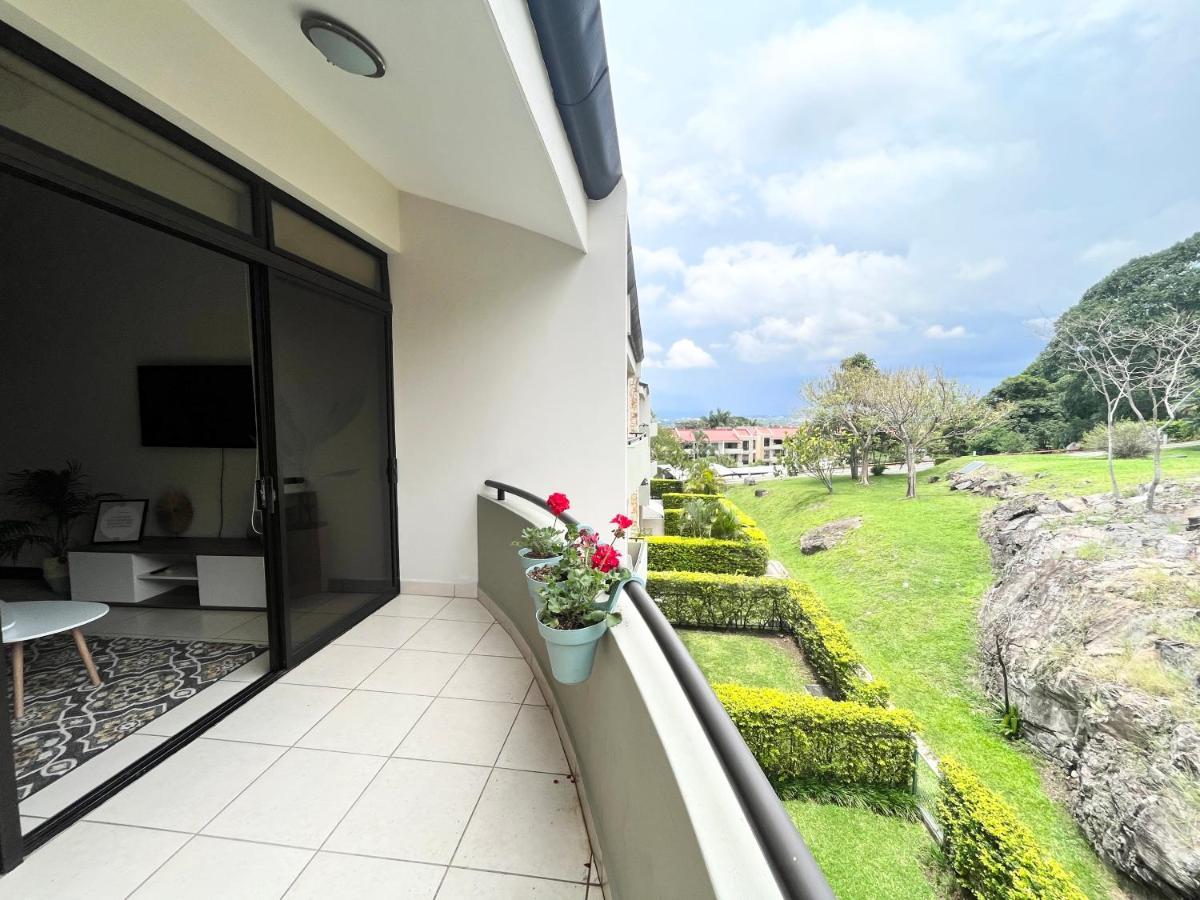 Cr Mariposa Rentals Comfortable Penthouse, Ac, Pool, Gym, Tennis Санта Ана Екстериор снимка